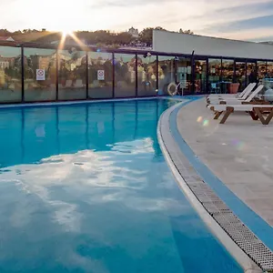 Apartahotel Vip Executive Eden