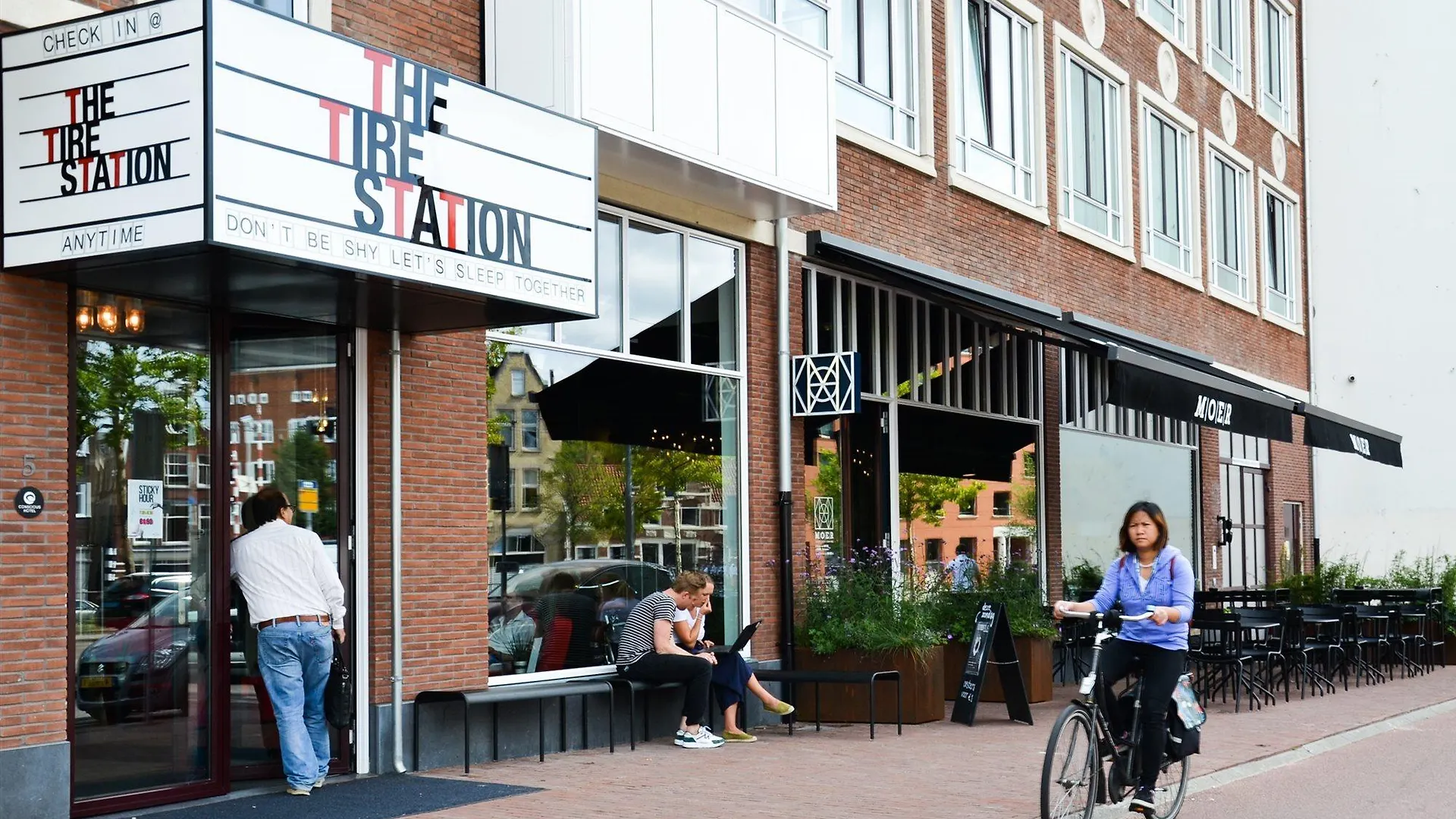 Conscious Hotel The Tire Station Amsterdam