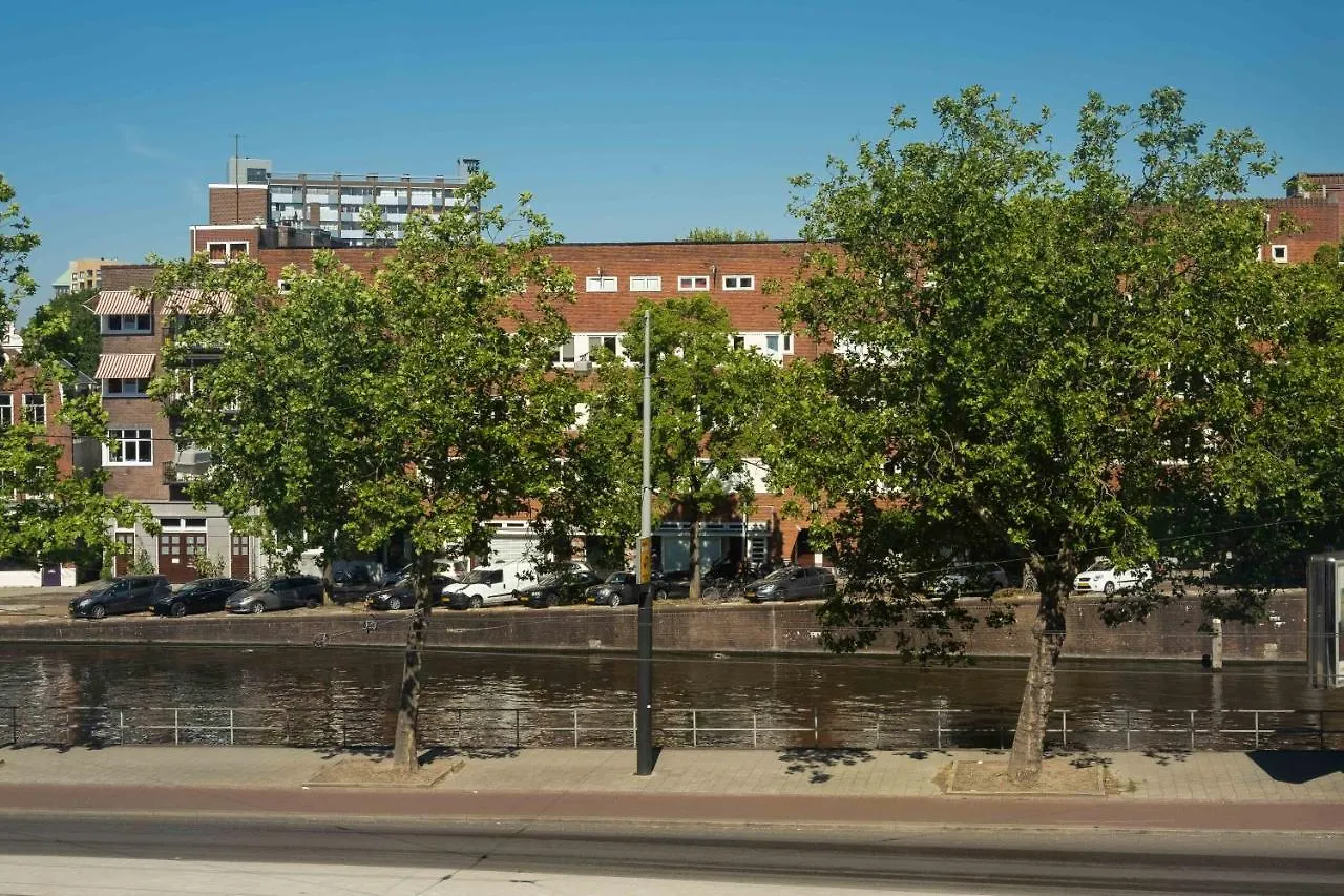Conscious Hotel The Tire Station Amsterdam